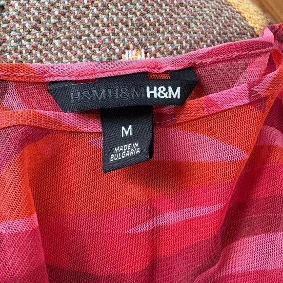 Abstract Ruched Mesh Blouse - Picture 5 of 5